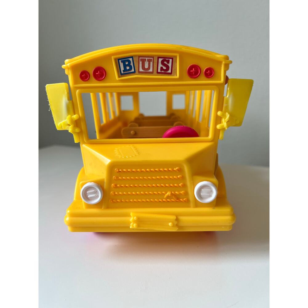 Mini Lalaloopsy Bea's School Bus - Picture 2 of 10